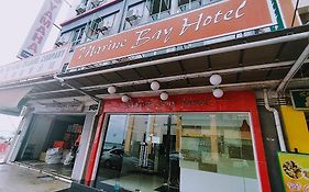 Marine Bay Hotel
